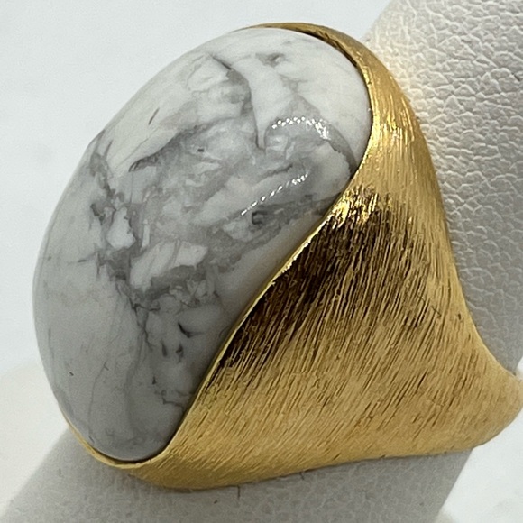 Howlite stone ring - Picture 8 of 14